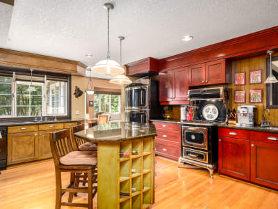 Luxury estate at 9310 Kalamalka Road, Coldstream, BC — photo 36