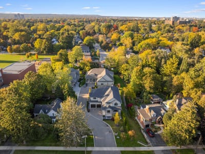 Luxury estate at 2265 Lakeshore Road #3, Burlington, ON — photo 43