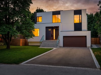 Luxury estate at 1405 Acton Crescent, Oakville, ON — photo 2