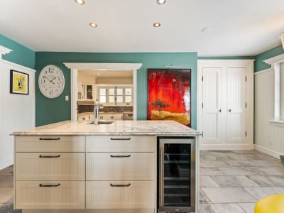 Luxury estate at 1365 Rue Principale, Saint-Paul-d'Abbotsford, QC — photo 6