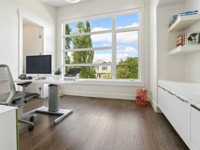 Luxury estate at 2026 32 Street Southwest, Calgary, AB — photo 13