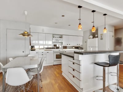 Luxury estate at 45 Sweetwater Place, Lions Bay — photo 6