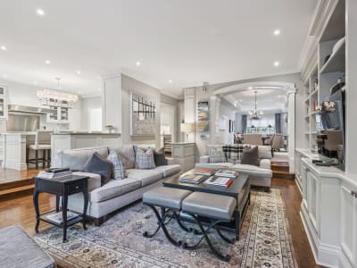 Luxury estate at 45 Lascelles Boulevard, Toronto, ON — photo 17