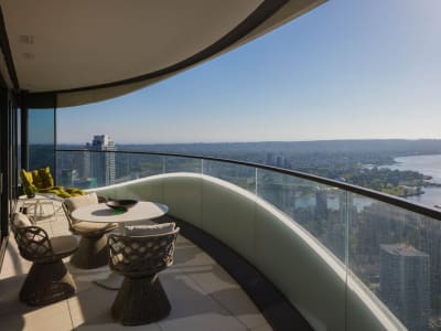Luxury estate at 1033 Nelson Street, Vancouver, BC — photo 14