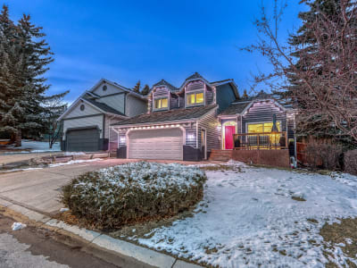 Luxury estate at 76 Stradbrooke Way Southwest, Calgary, AB — photo 1