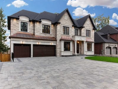 Luxury estate at 1831 Spruce Hill Road, Pickering, ON — photo 2