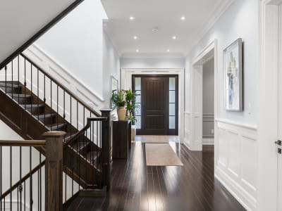 Luxury estate at 363 Niar Avenue, Mississauga, ON — photo 3