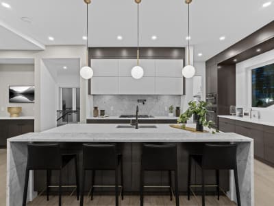 Luxury estate at 13169 Marine Drive, Surrey, BC — photo 5