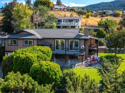 Luxury estate at 7590 Klinger Road, Vernon, BC — photo 1