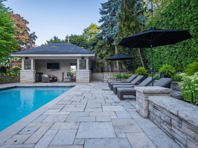 Luxury estate at Burlington, ON — photo 61