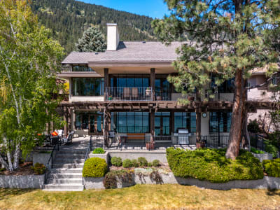 Luxury estate at 17211 Thomson Road, Lake Country, BC — photo 2
