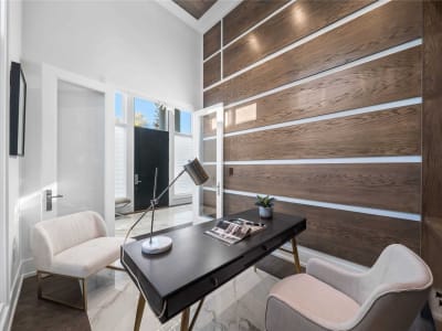 Luxury estate at 93 Tamworth Road, Toronto — photo 13