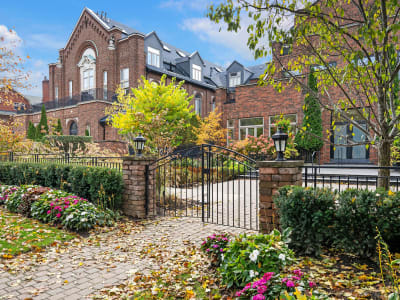 Luxury estate at 65 Sheldrake Boulevard, Toronto, ON — photo 2