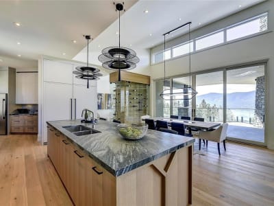 Luxury estate at 10533 Nighthawk Road, Lake Country — photo 8