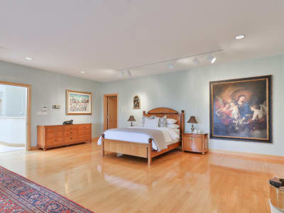 Luxury estate at 937 Whittier Crescent, Mississauga, ON — photo 15