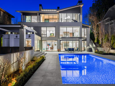 Luxury estate at 13386 Marine Drive, Surrey, BC — photo 5