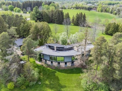 Luxury estate at 16167 Mclaughlin Road, Caledon — photo 1