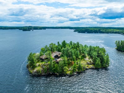 Luxury estate at 1 Onaway Island R21, Muskoka Lakes, ON — photo 1