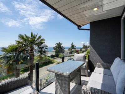Luxury estate at 14535 Sunset Drive, White Rock, BC — photo 6