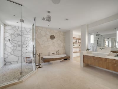 Luxury estate at 732 Highpointe Place, Kelowna, BC — photo 17