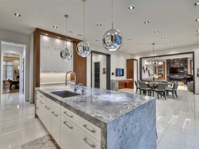 Luxury estate at 163 Arnold Avenue, Vaughan — photo 9