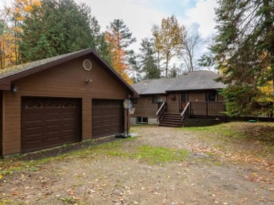 Luxury estate at N Menominee Lk Rd, Huntsville, ON — photo 17