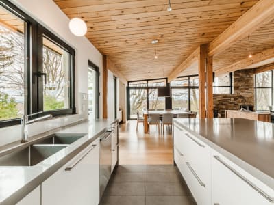 Luxury estate at 1970 Rue du Sommet-Trinité, St-Bruno-de-Montarville, QC — photo 18