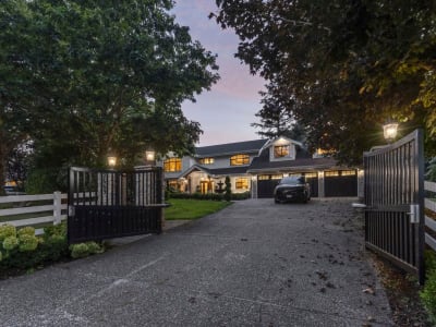 Luxury estate at 2669 171 Street, Surrey, BC — photo 2