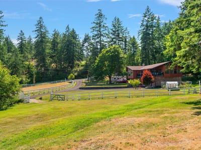 Luxury estate at 1649 Charlton Road, Victoria, BC — photo 21