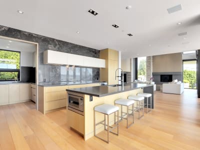Luxury estate at 2611 Bellevue Avenue, West Vancouver — photo 8