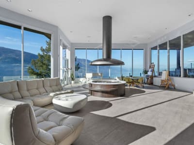 Luxury estate at 2100 Dewdney Road, Kelowna, BC — photo 11