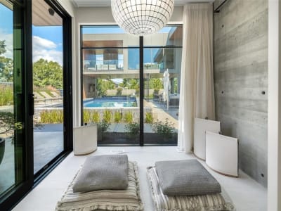 Luxury estate at 340 Robin Way, Kelowna — photo 11