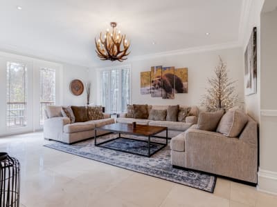 Luxury estate at 18 Elder Crescent, Hamilton, ON — photo 17