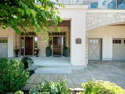 Luxury estate at 19 Lake Street unit 18, Grimsby, ON — photo 3