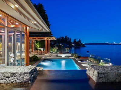 Luxury estate at West Bay, West Vancouver, BC — photo 19