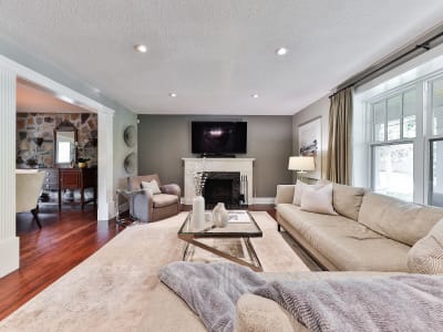 Luxury estate at 1293 Greenoaks Drive, Mississauga, ON — photo 5