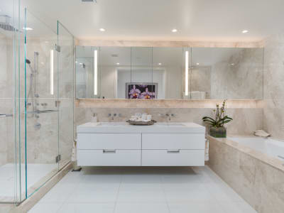 Luxury estate at 206, West Vancouver, BC — photo 17
