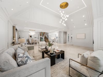 Luxury estate at 3168 Lakeshore Road West, Oakville, ON — photo 6