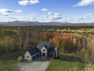 Luxury estate at 12 Chemin des Montagnards, Potton, QC — photo 4