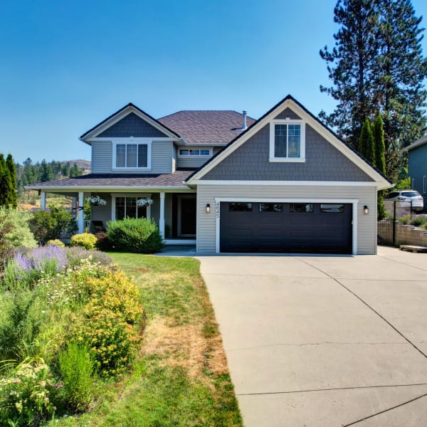4-bedroom luxury home in 4845 Canyon Ridge Crescent, Kelowna
