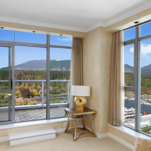 3-bedroom luxury home in 1790 Bayshore Drive, Vancouver, BC