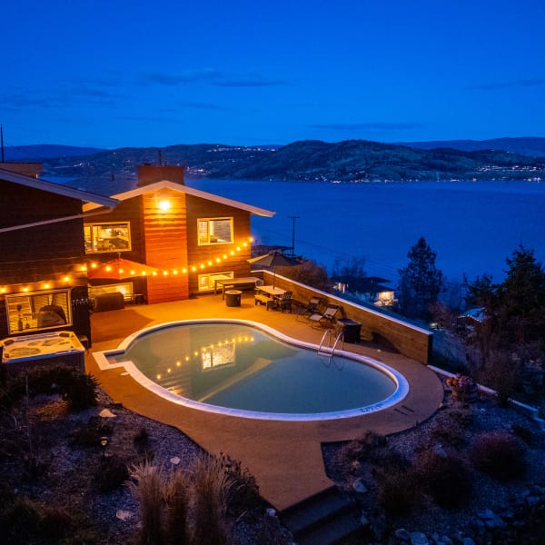 4-bedroom luxury home in 1084 Westside Road South, West Kelowna, BC