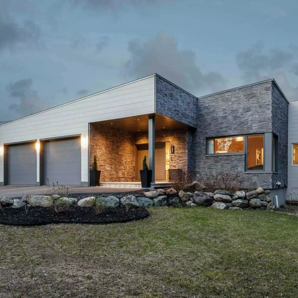 4-bedroom luxury home in 752 Chemin Viens, Magog, QC
