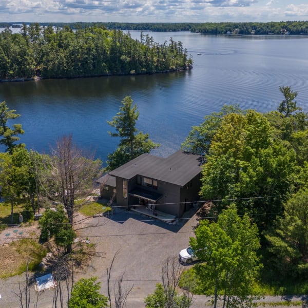 4-bedroom luxury home in 17 - 1330 Rosseau Lake Road 2, Muskoka Lakes, ON