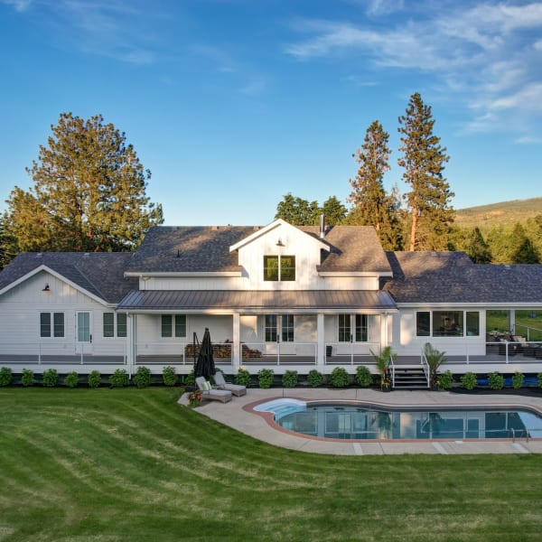 4-bedroom luxury home in 4510 Stewart Road East, Kelowna, BC