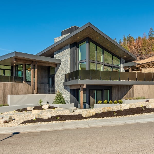 4-bedroom luxury home in 9857 Beacon Hill Drive, Lake Country, BC