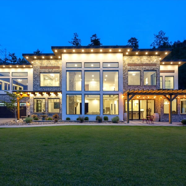 5-bedroom luxury home in 3151 Shayler Road, Kelowna, BC