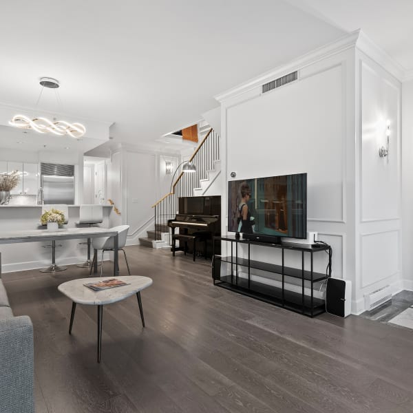 2-bedroom luxury home in 493 Broughton Street, Vancouver, BC