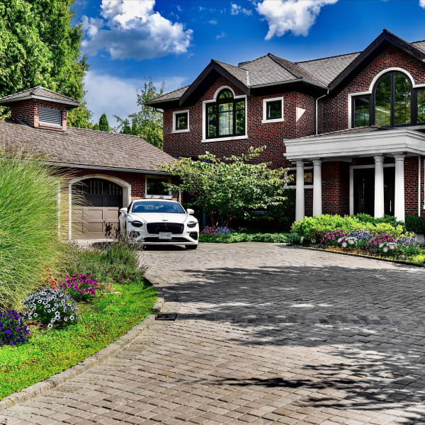 6-bedroom luxury home in 8112 Government Road, Burnaby, BC