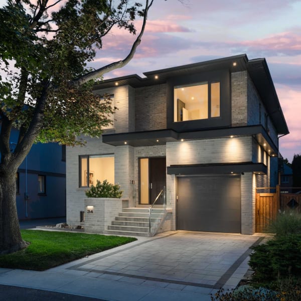 6-bedroom luxury home in 34 Edgecroft Road, Toronto, ON